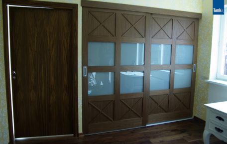 Sliding doors Tank X4